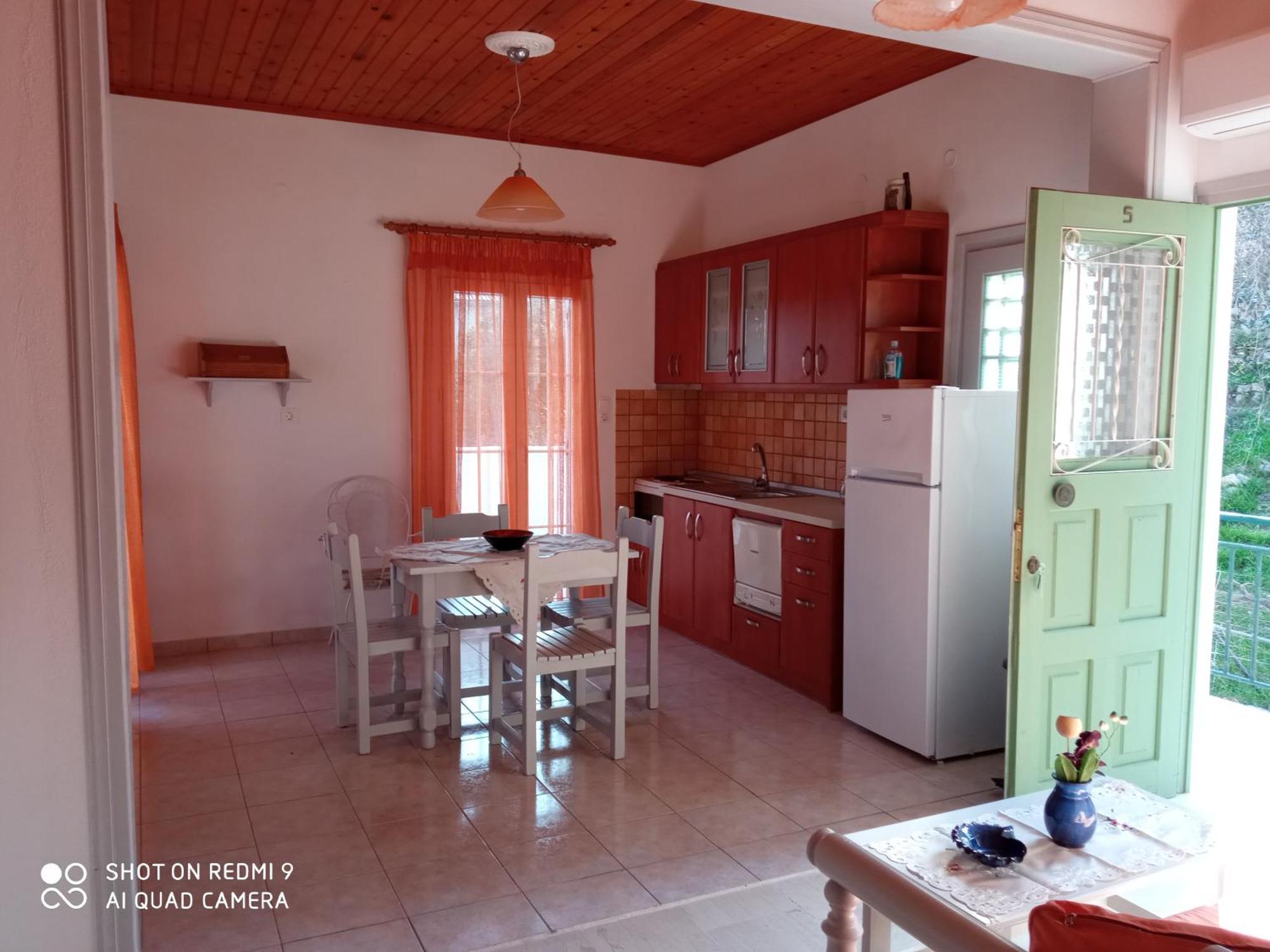 Soustas Apartments Longós エクステリア 写真